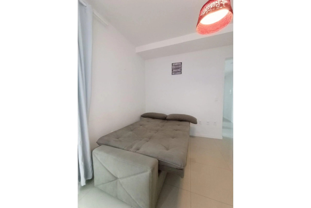 Var 101a Dpto Amplio En Condomínio Cerrado Con Piscina