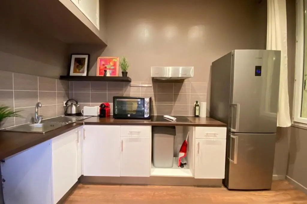 L'atelier T2 Spacieux Clim-Wifi-Netflix