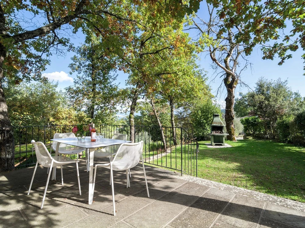 Scenic Farmhouse in Poppi With Swimming Pool