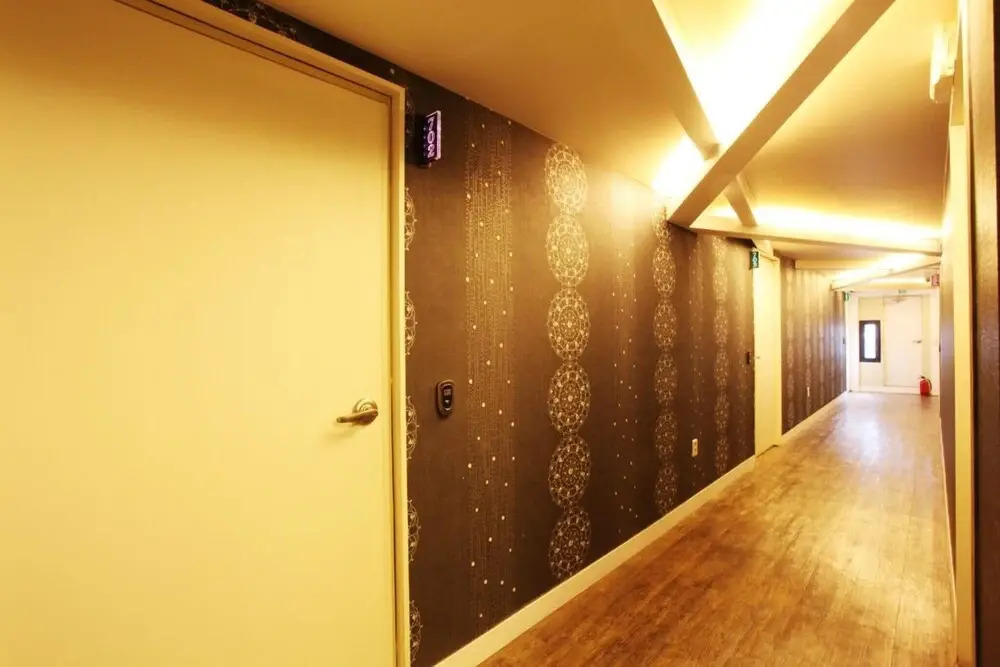Yeongdeungpo The Moon Hotel