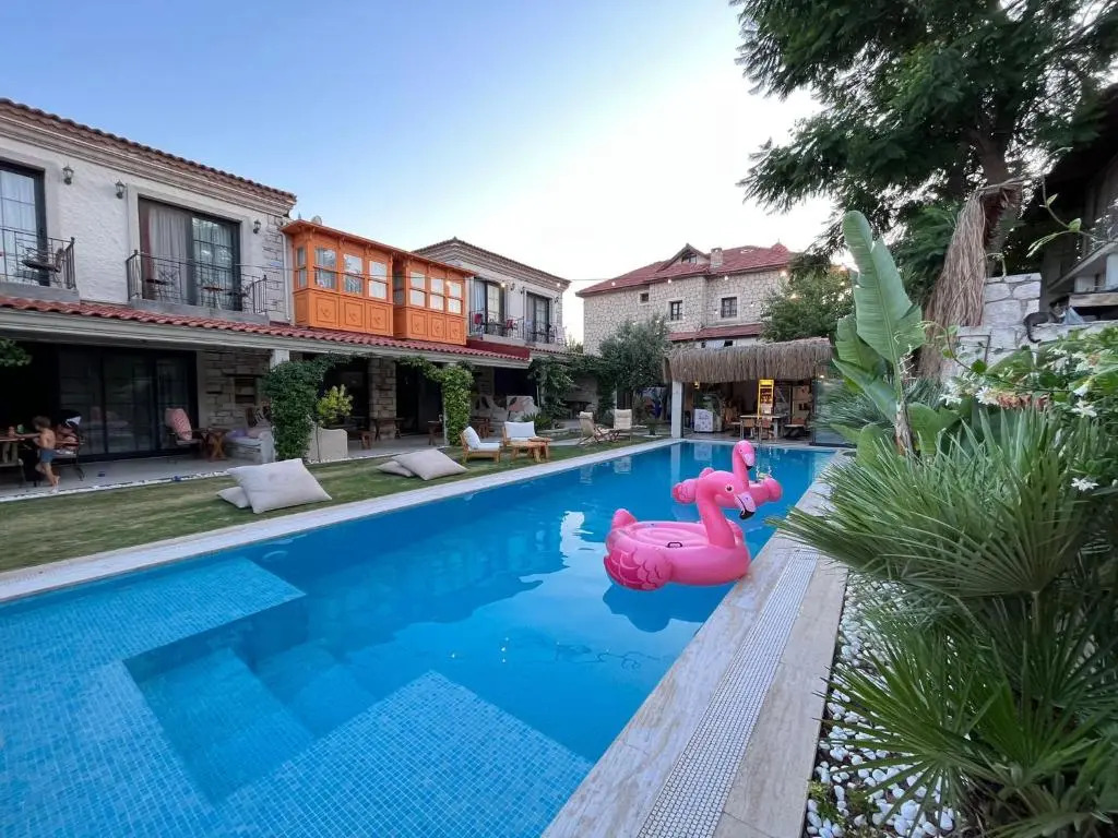 Als Alaçatı