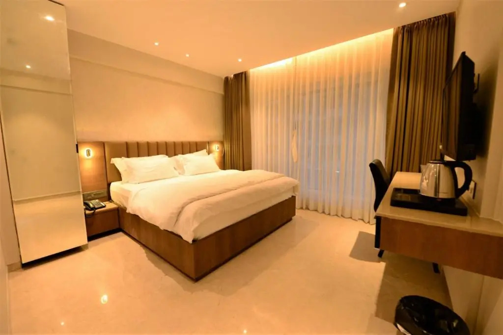 Anupam Hotel