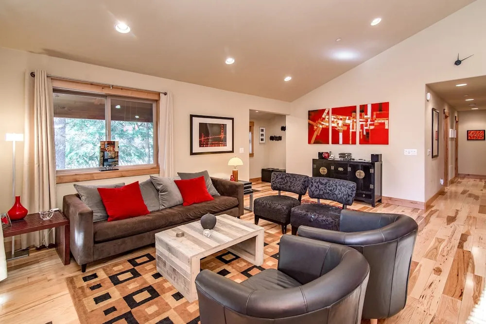 Tahoe Donner Home by RedAwning