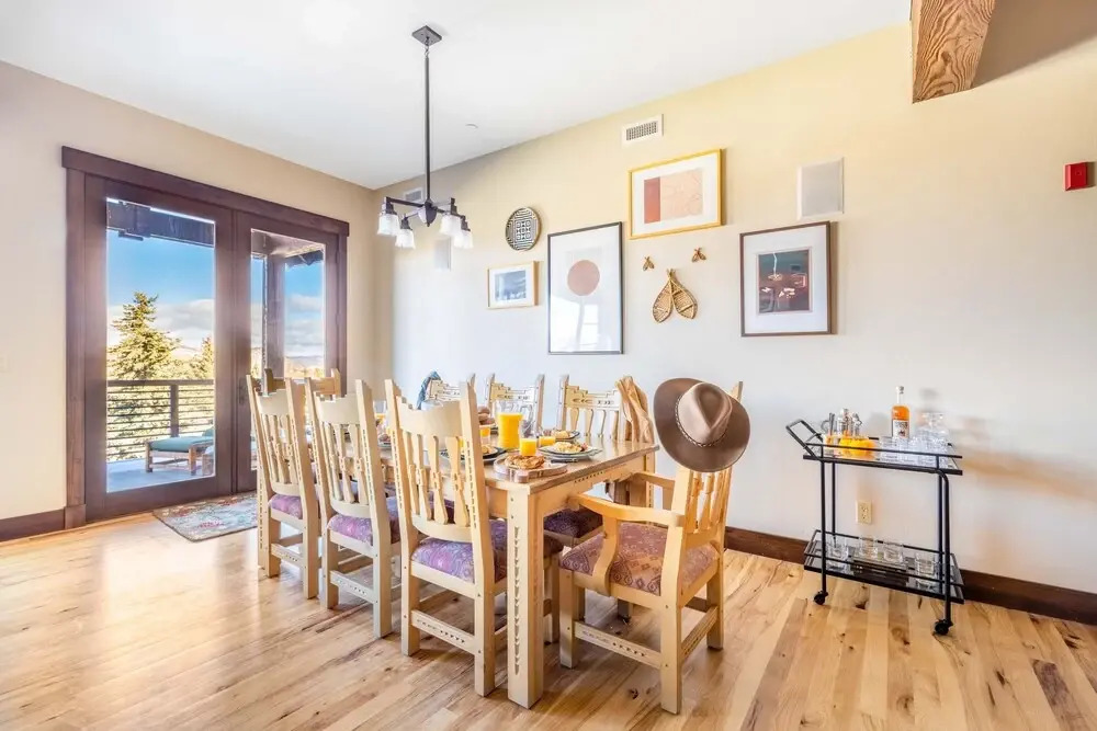Slopeside By AvantStay Stunning Home w Spa Close To The Slopes