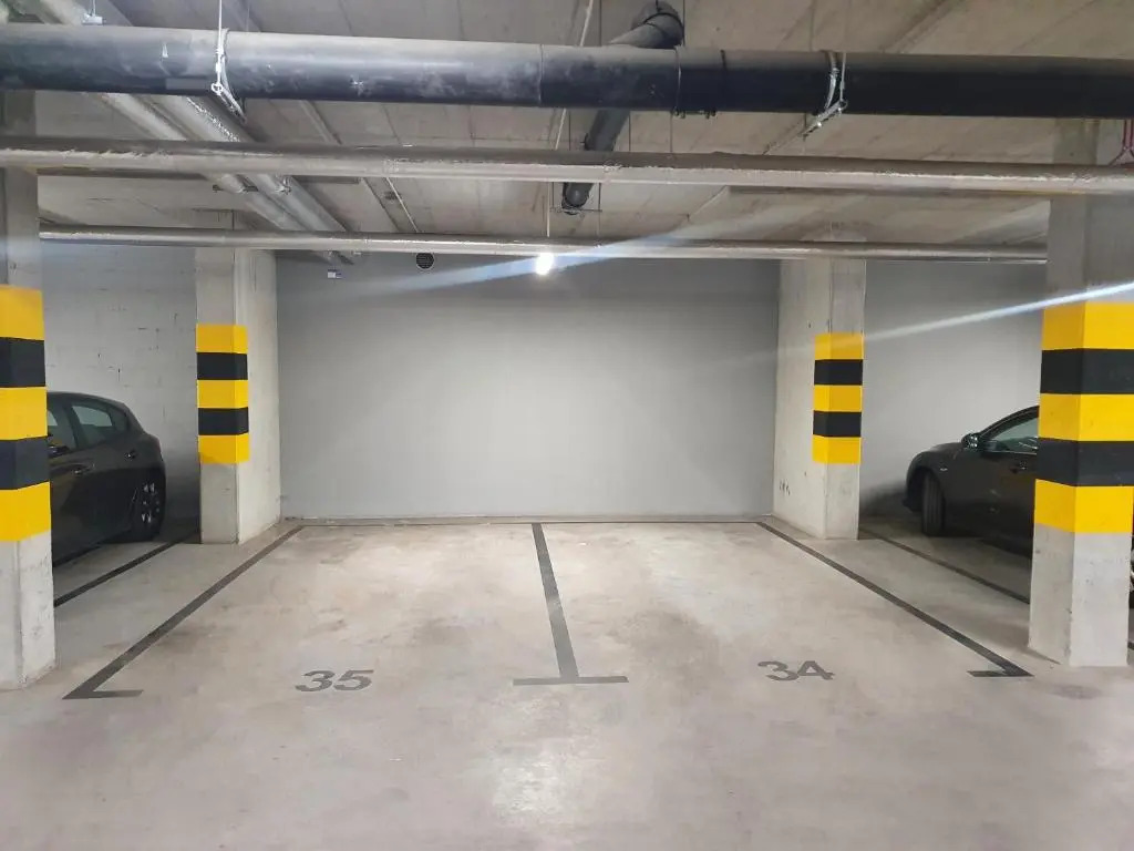 Apartamenty Ceglana Park -parking w hali garażowej- piękne nowe osiedle