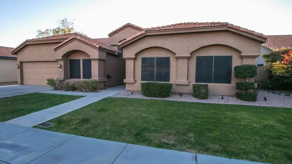 Luxury Scottsdale 5 Bdrm W/pool and Hot Tub!