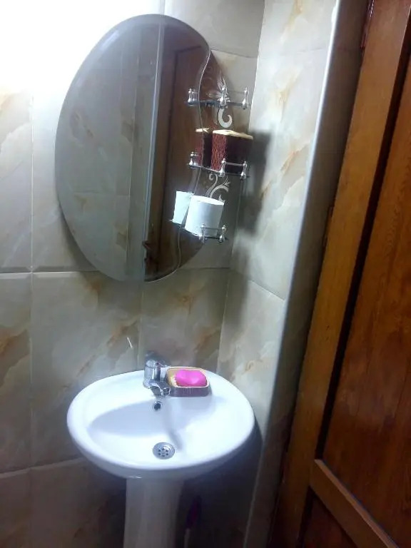 Home in Noneshvili str 1