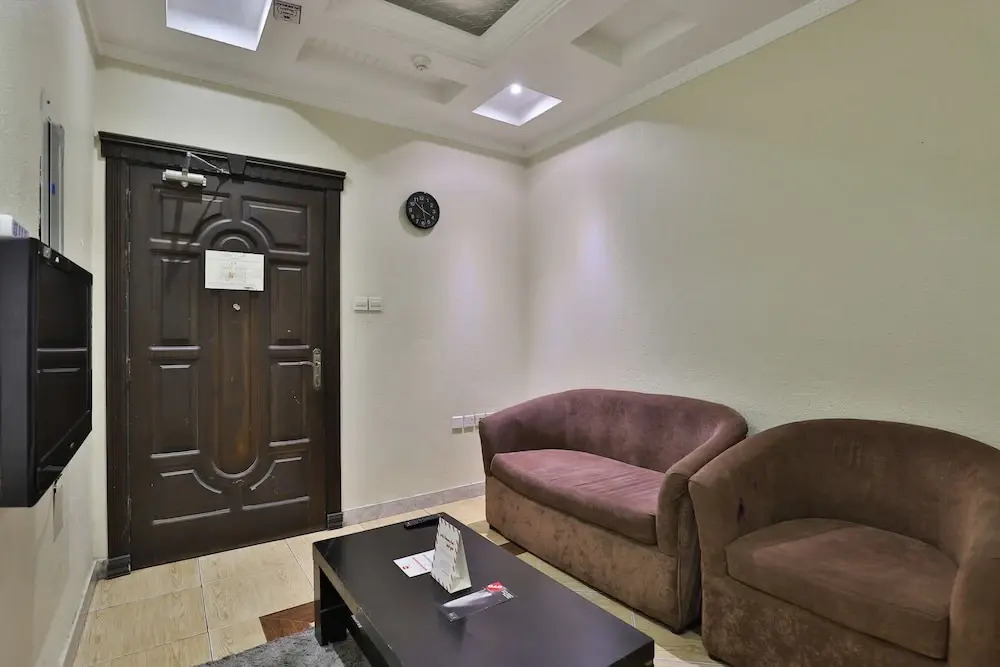 OYO 215 Wassan International Hotel