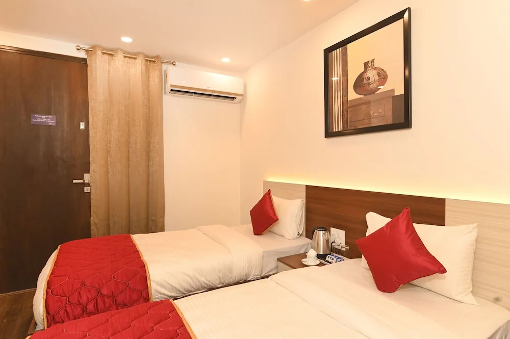Limewood Stay - Cyber City