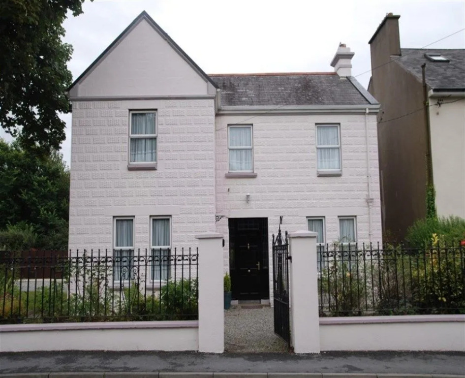 Glenart House