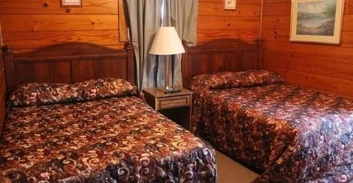 Aurora's Kentucky Lake Cottages