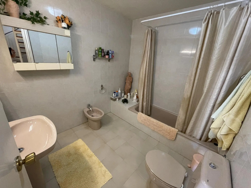 Fabulous 2 bedroom chalet with stunning views and