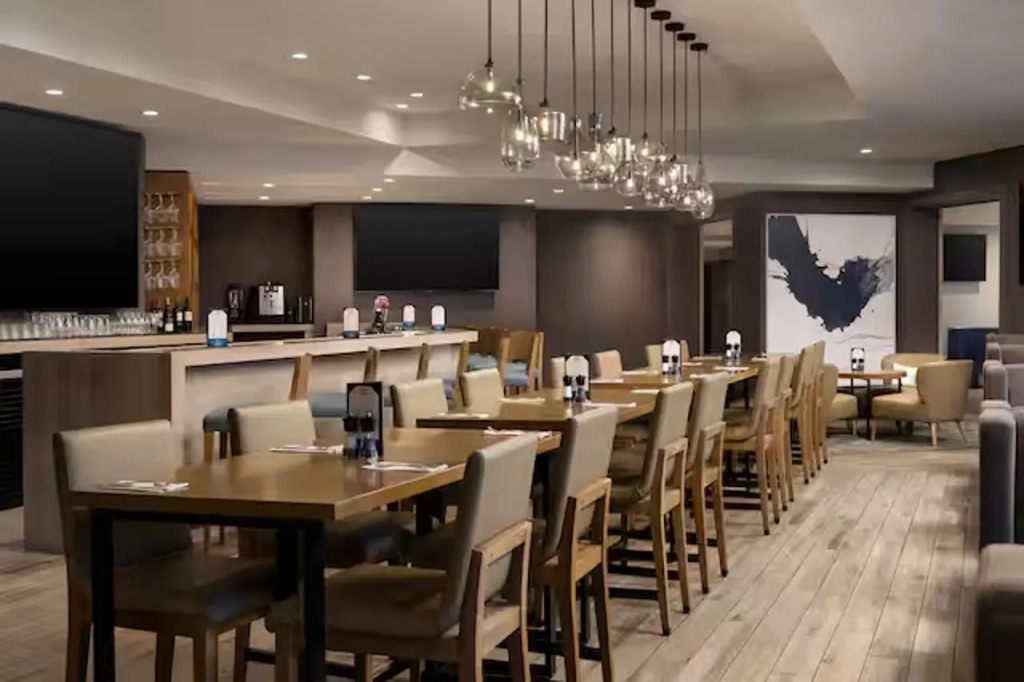 DoubleTree by Hilton Kelowna