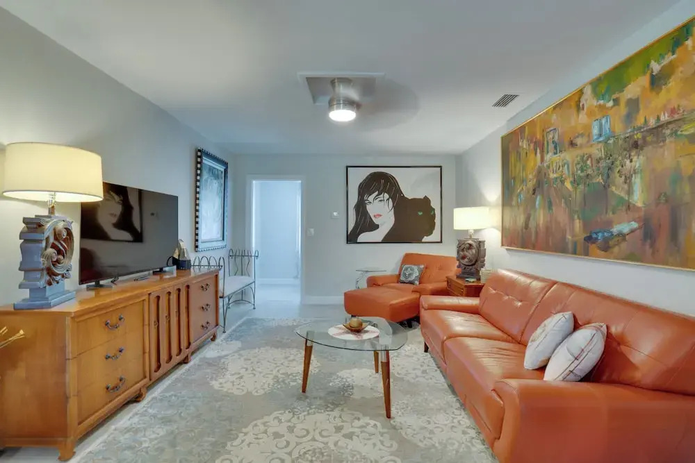 Walk to Redington Beach: Renovated Duplex w/ Patio