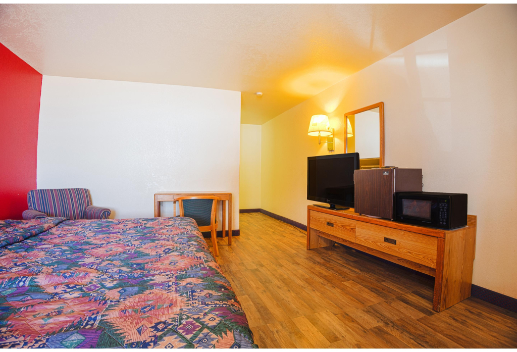 Holiday Motel Lordsburg I-10