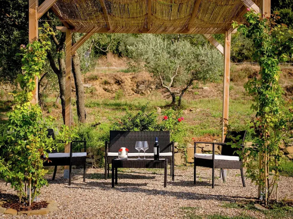 Villa in Cortona with Pool and Val di Chiana View