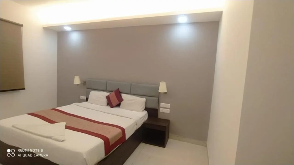 hotel the prithvi palace