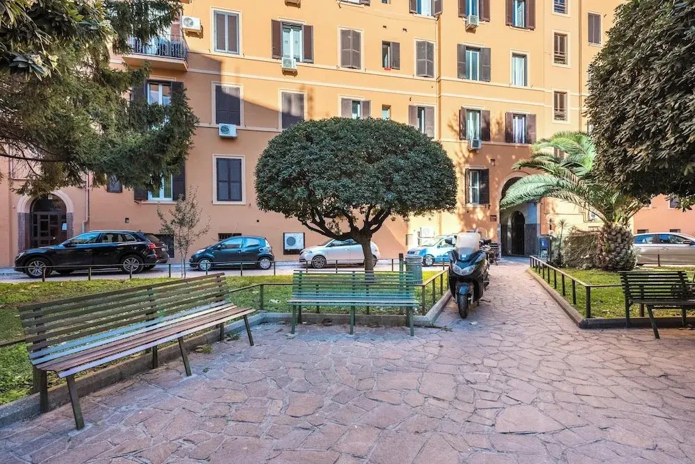 Roma Design Rooms San Giovanni Colosseo Area