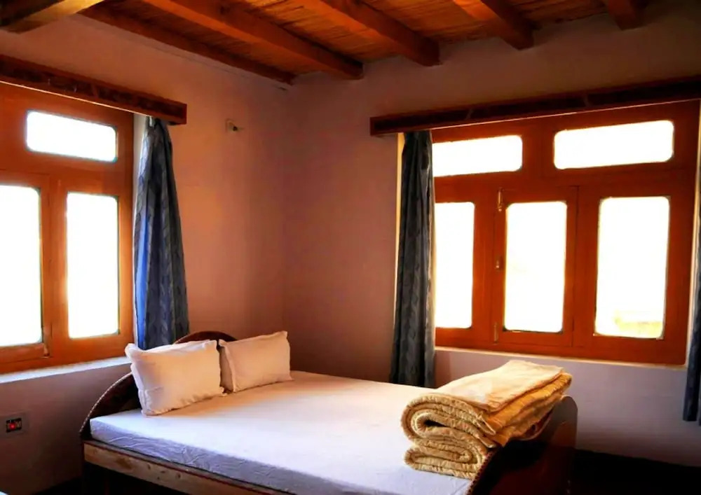 Omasila Hotel
