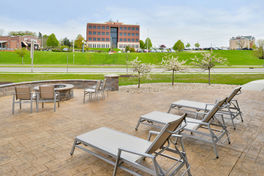 Holiday Inn Express & Suites Madison by IHG