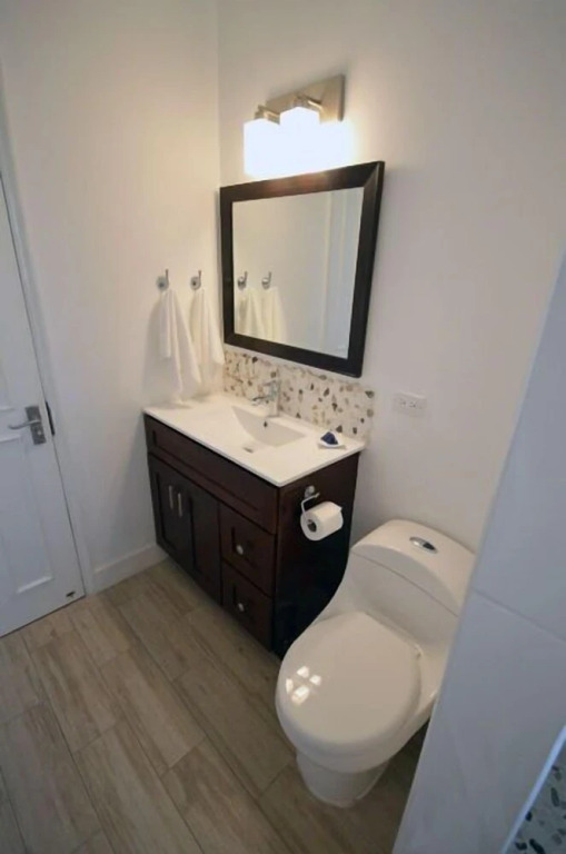 Coconuts Seafront 2BR, Ocho Rios