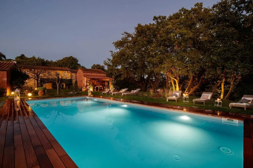 Villa Lorena a Vintage Family Villa