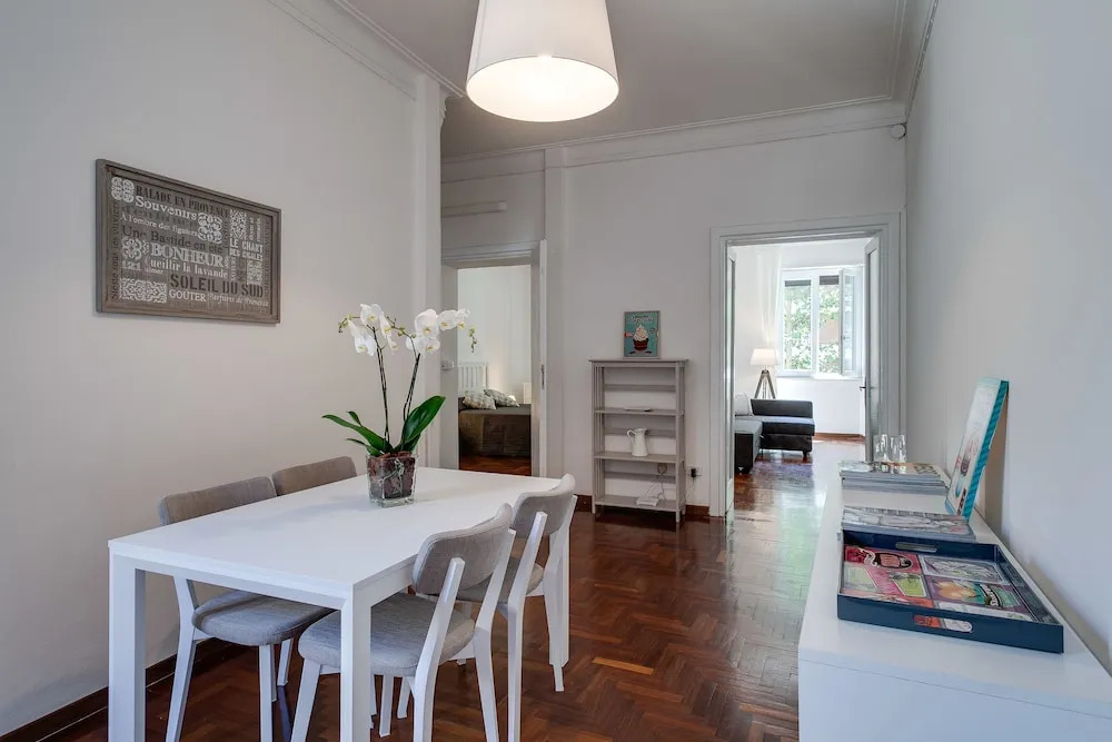 Travel & Stay - Mirabello