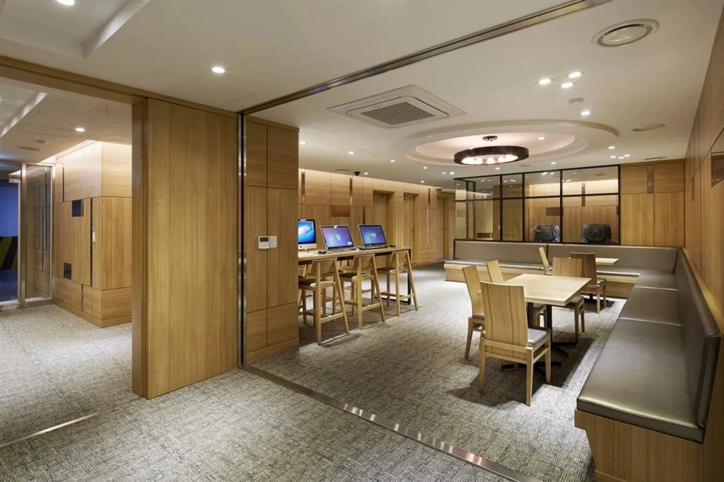Staz Hotel Myeongdong 1
