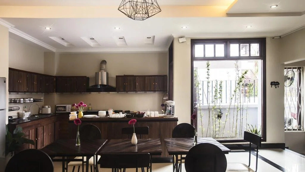 1812 Boutique Hostel