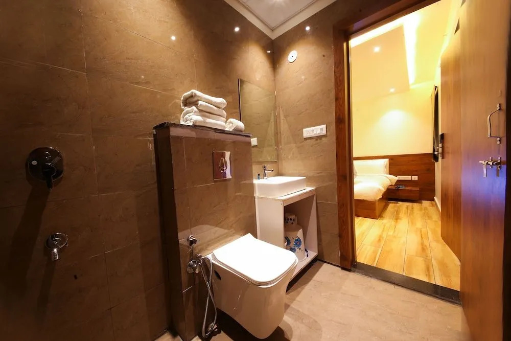 FabHotel Aishwarya