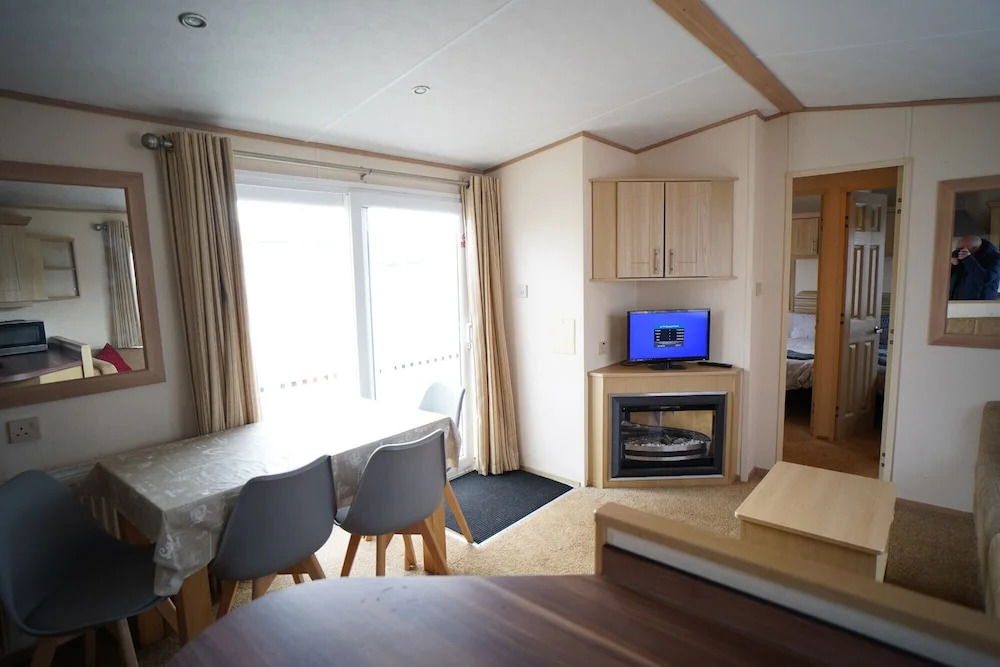3 Bedroom Chalet in Hunstanton Pets go Free