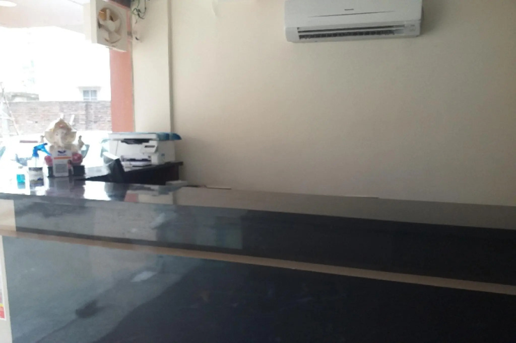 Collection O 72750 Hotel Pavani Inn