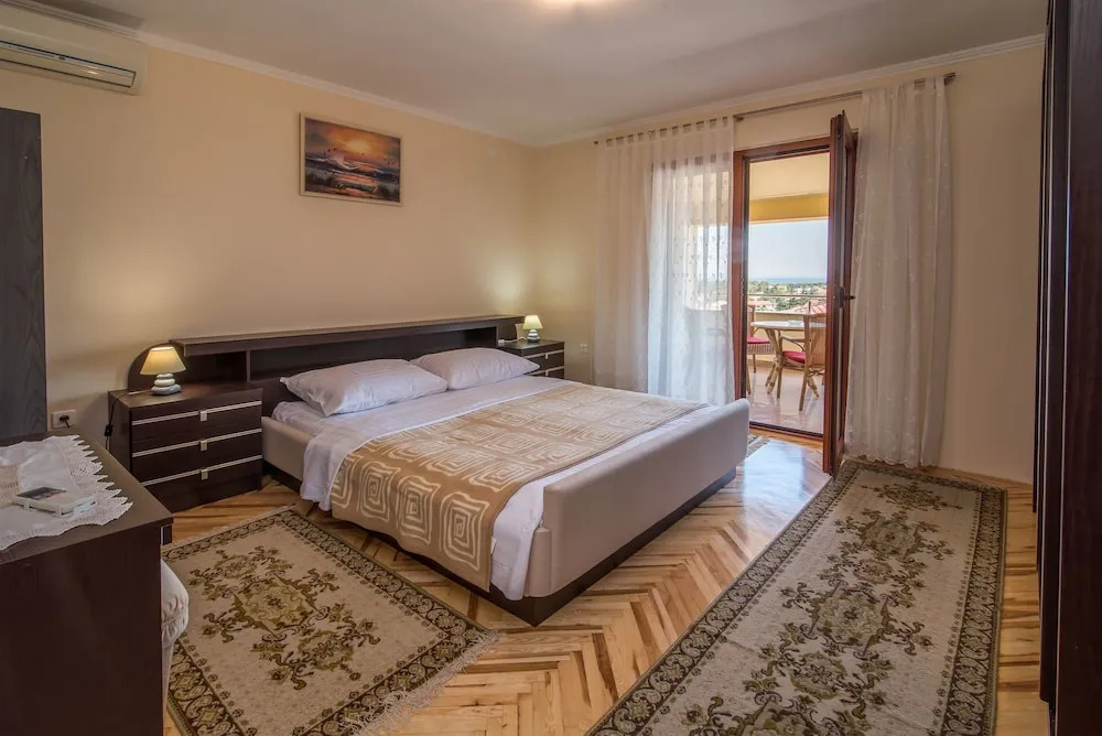 Apartment Slavko