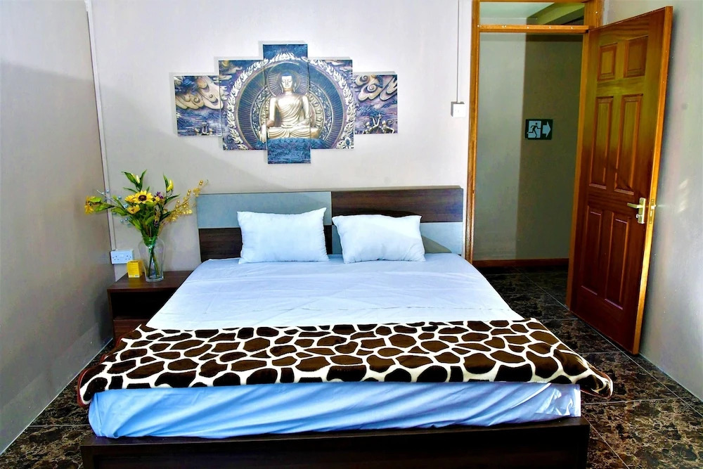 House with 5 Bedrooms in Riambel, with Furnished Terrace And Wifi