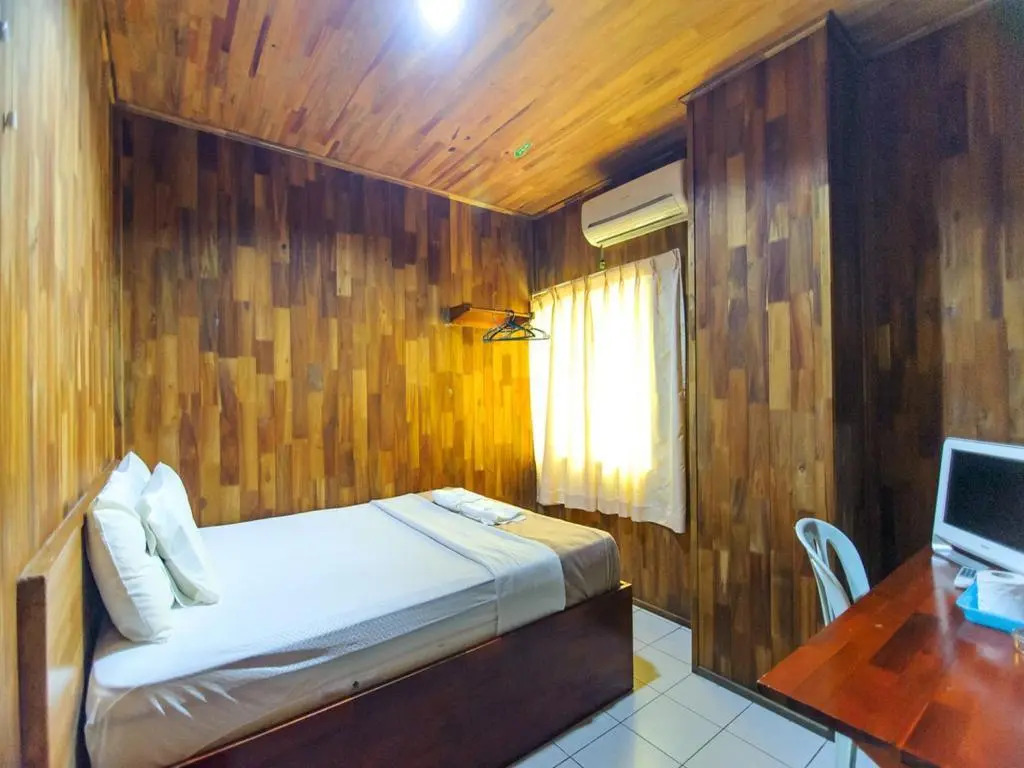 Y&Z Hotel