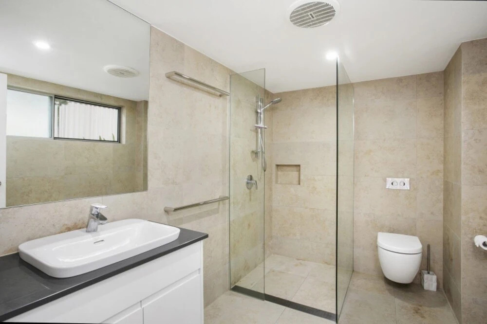 Stunning Apartment With Views of Laguna Bay - Unit 2 Taralla 16 Edgar Bennett Ave