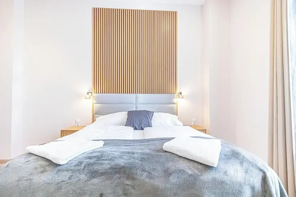 4BR Apartment for Groups Near Stadthalle