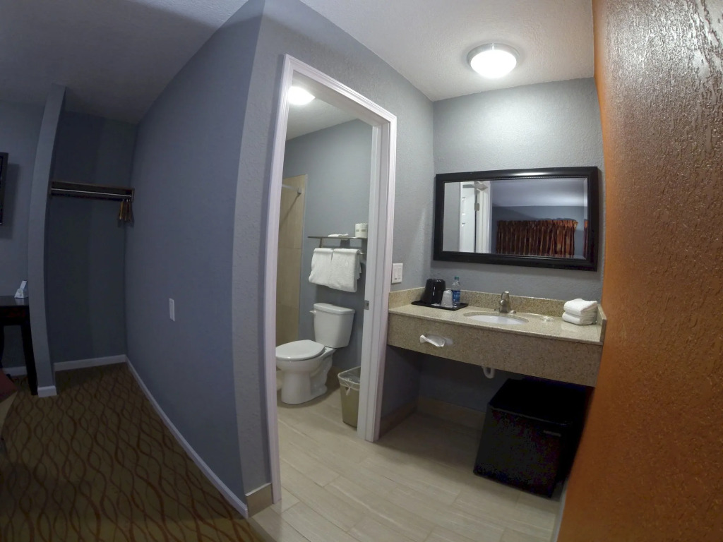Cozy Rest Motel