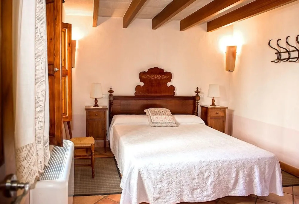 Agroturisme Fincahotel Can Bessol