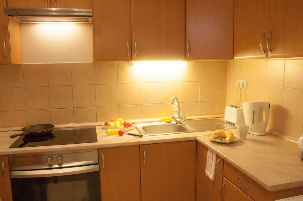 Acacia Apartments