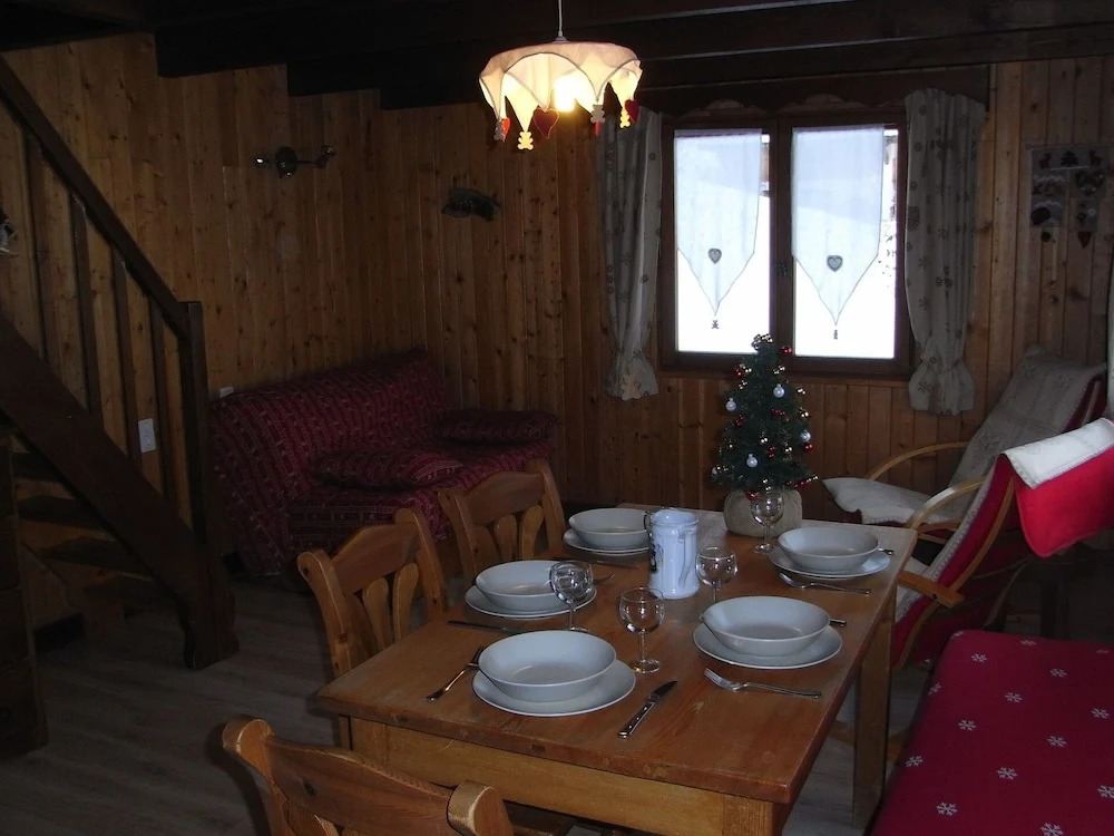 Chalet in Notre-Dame near Ski Lift