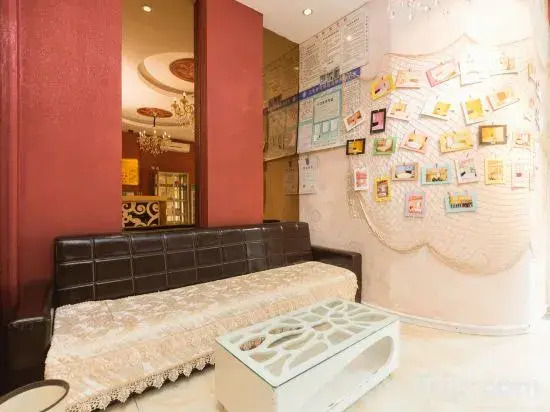 V8 Theme Hotel
