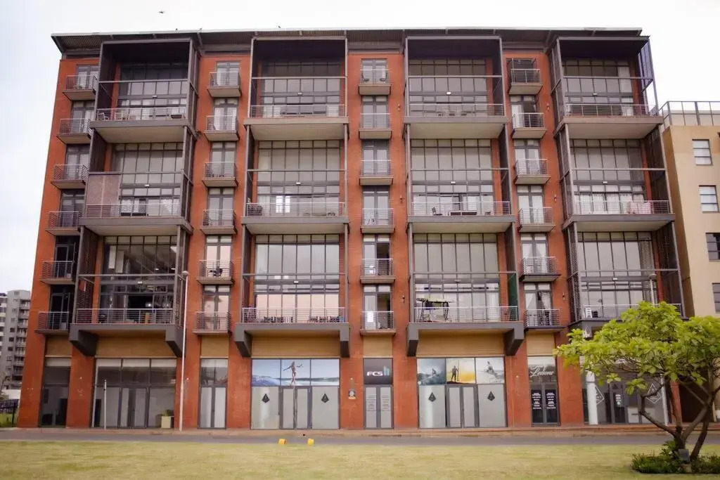 6 sleeper Luxury Condo-loft @ Point Waterfront