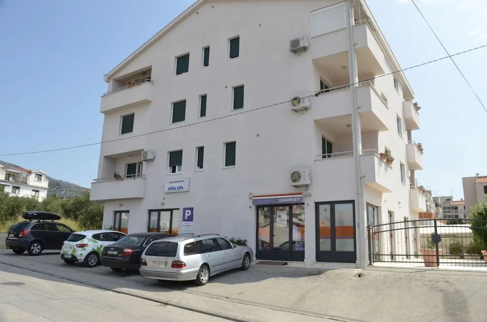 Apartments in Trogir