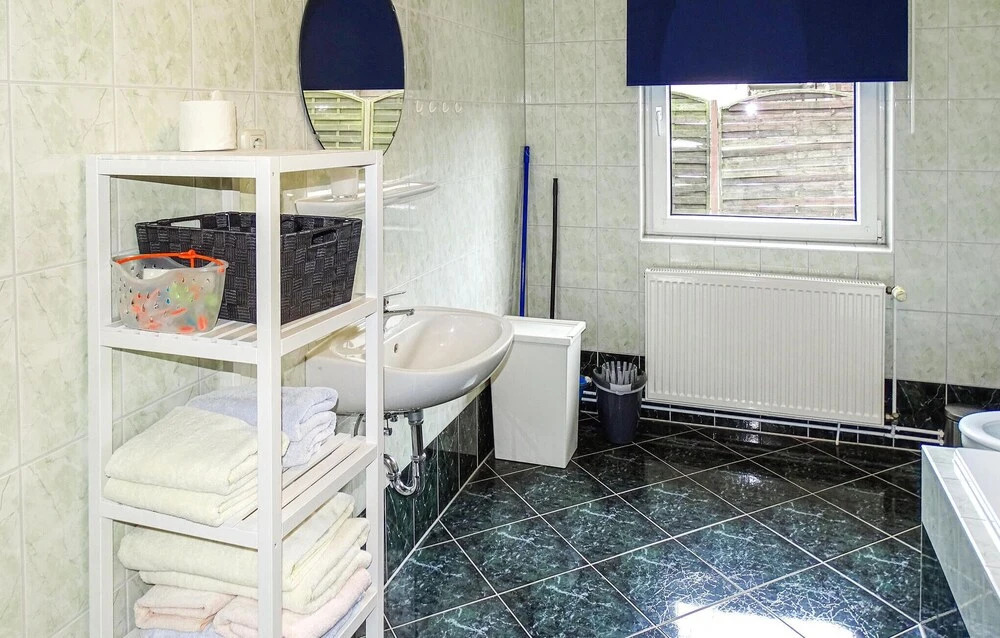 Beautiful Apartment in Insel Poel With Wifi and 2 Bedrooms