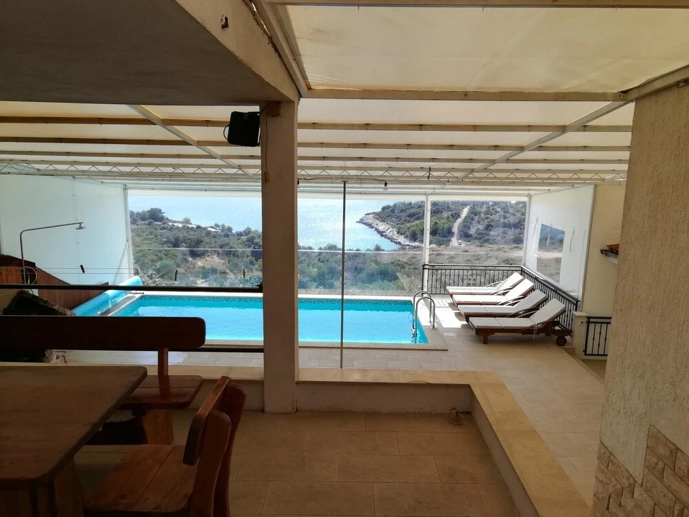 Villa With 5 Bedrooms in Zecevo Rogoznicko, With Wonderful sea View, P
