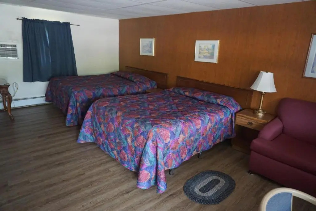 Northern Peaks Motor Inn