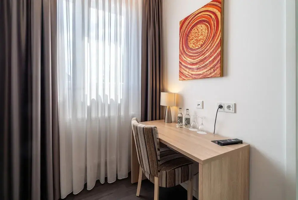 Bella Fino - Hotel & Suites