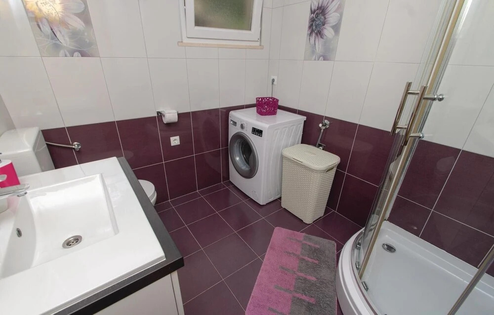 Beautiful Home in Vela Luka With Wifi and 3 Bedrooms