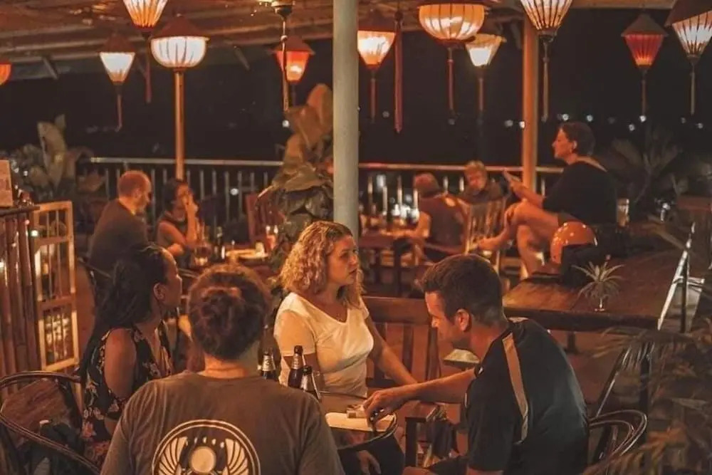 Phong Nha Jasmine Hostel & Roof Top Bar